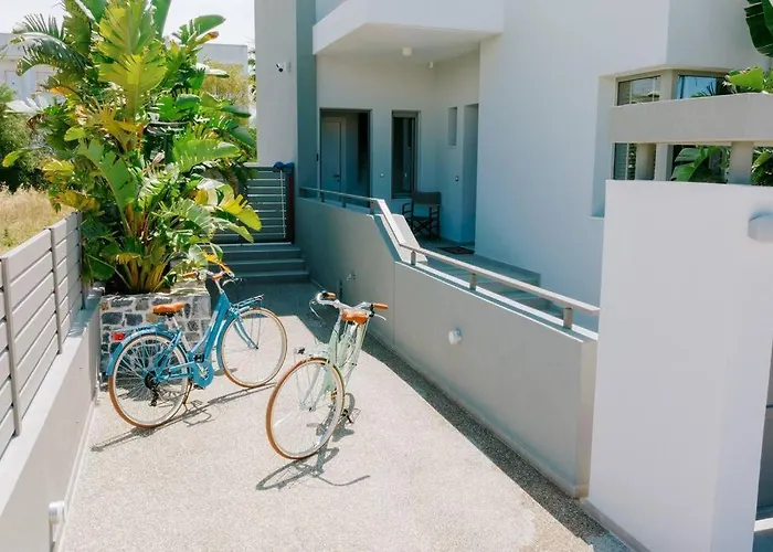 Deluxe Boutique * لامبي